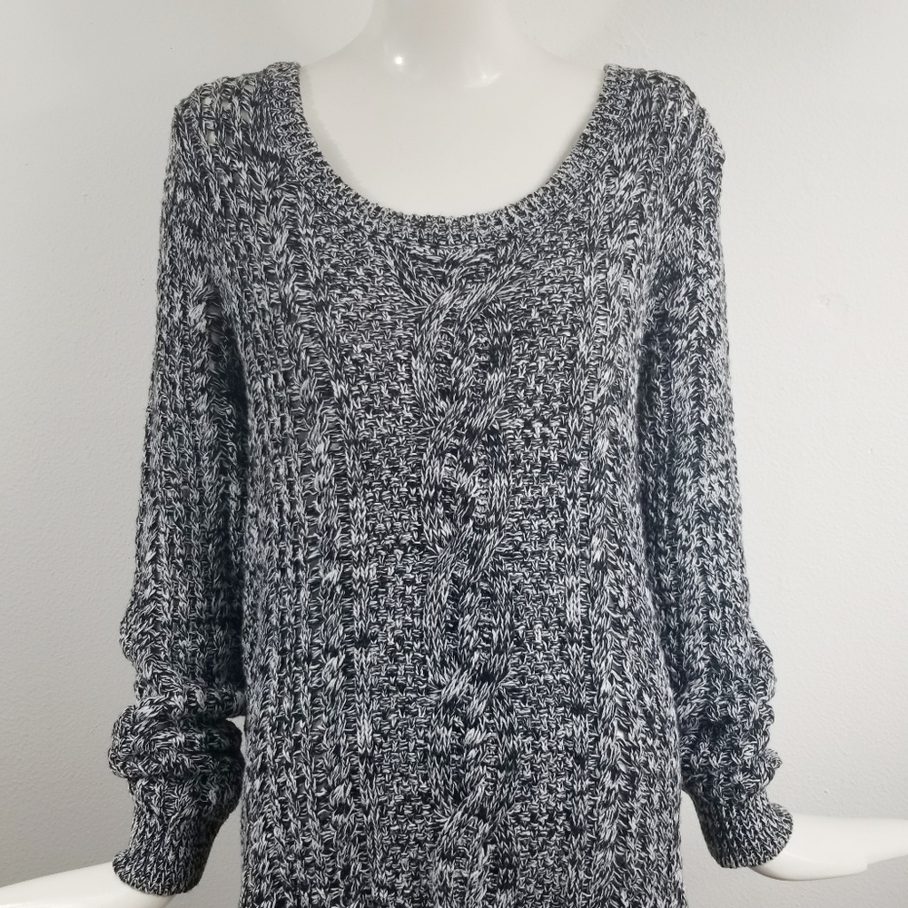 Torrid Heathered Loose Knit Sweater High Low Sze 2 - Picture 4 of 7